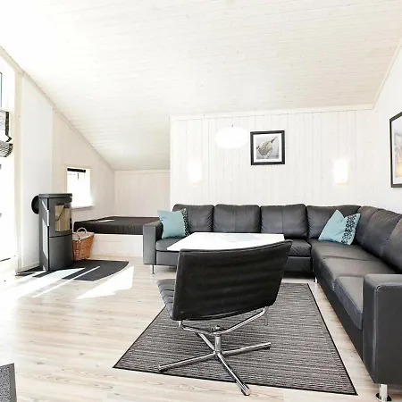 Four-bedroom Holiday In 3 * Großenbrode