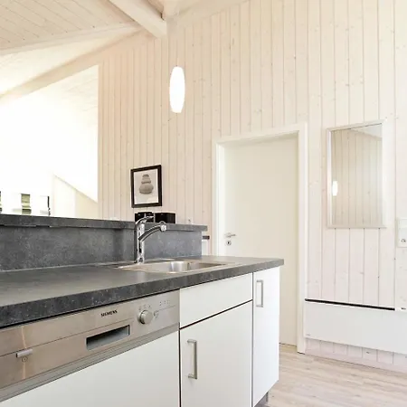 Four-bedroom Holiday In 3 Casa de Férias Großenbrode